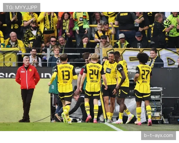 德甲焦点战:拜仁慕尼黑迎战多特蒙德,关键对决或将决定赛季走势 德甲焦点战:拜仁慕尼黑迎战多特蒙德,关键对决或将决定赛季走势