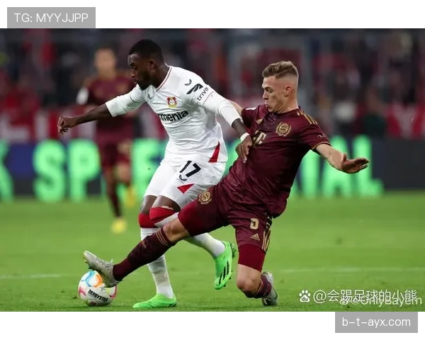 厄德高与穆西亚拉：技术型中场的风格差异解析